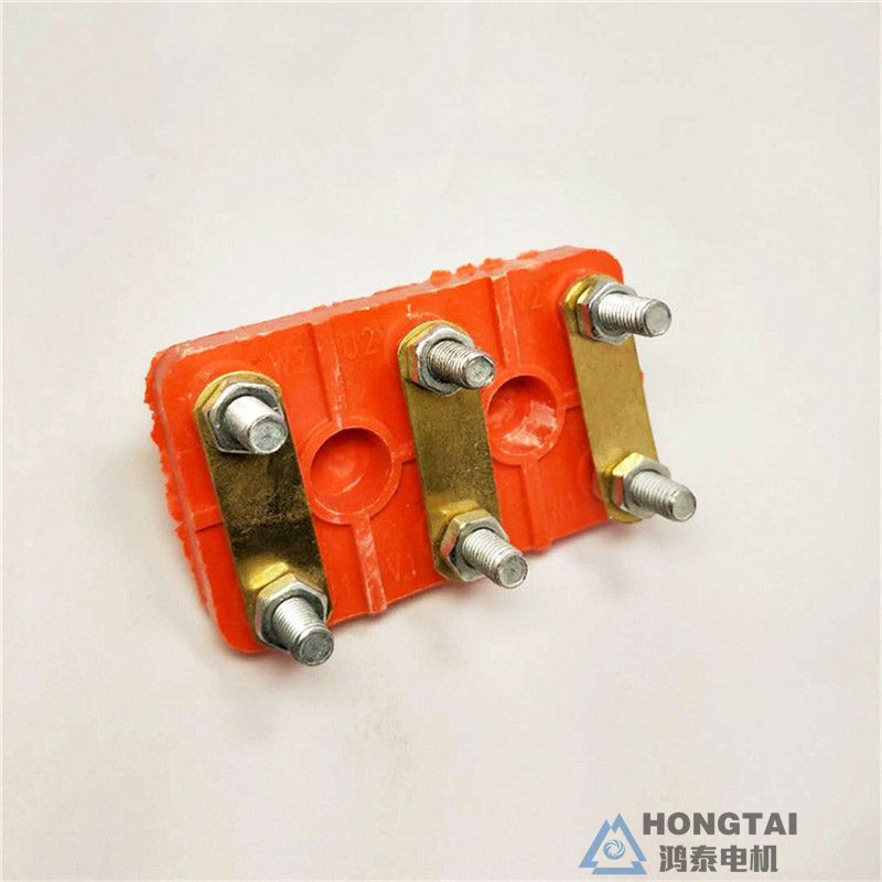 YVFE3-315L2-2电机接线板